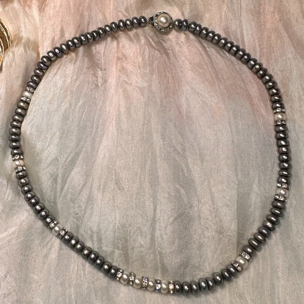 Grey Pearl Necklace